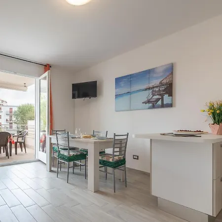 Locazione Turistica Bilo Agostino 2 Apartment *